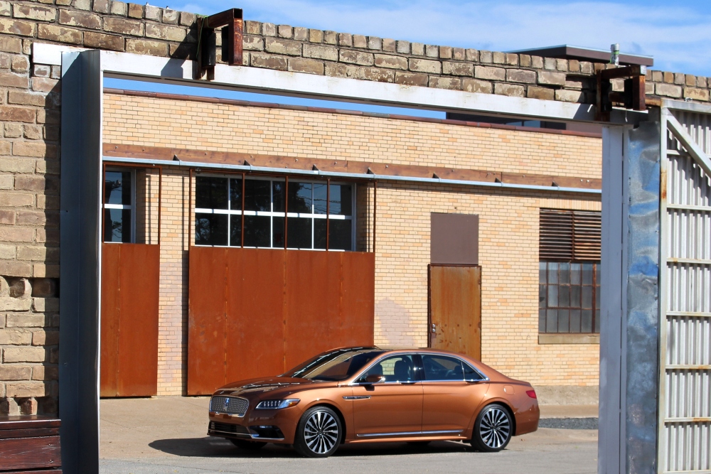 2017 Lincoln Continental