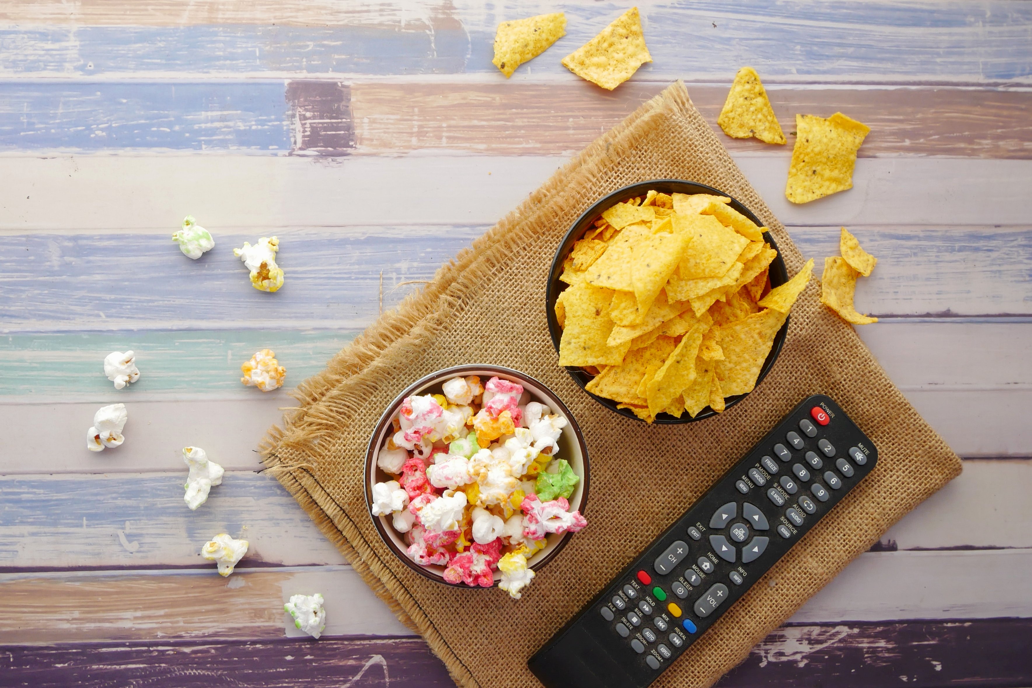 7 Ways to Save Money on Entertainment