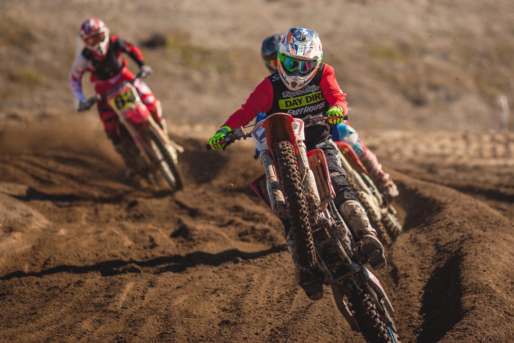 6 Tips for Motorcross Riding Guide for Beginners